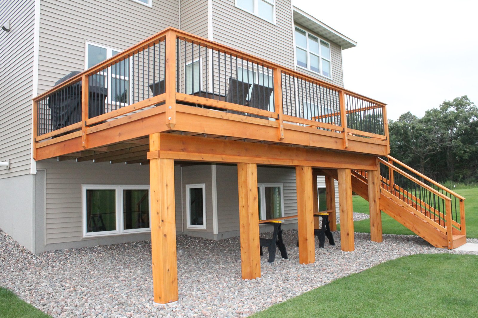 Construction Company Worldwide Prestige deck construction